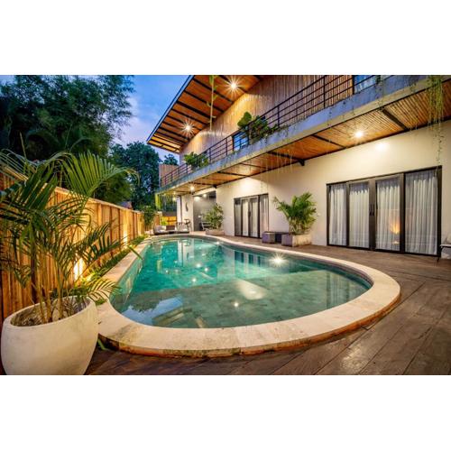 Canggu Dream Studios & Villas