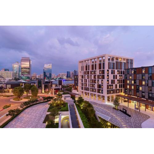 Canopy by Hilton Dubai Al Seef