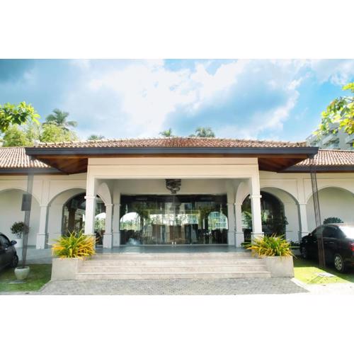 Canterbury Golf Resort Apartments