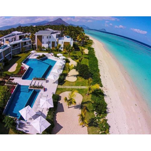 Cap Ouest Beachfront Luxury Penthouse & Apartment