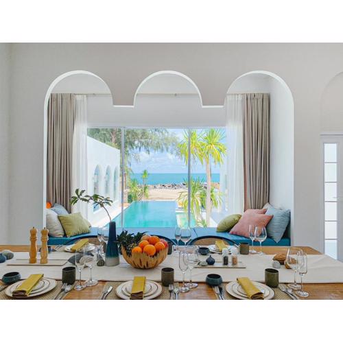 Cape by Sichon Tesoro