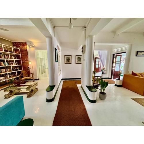 Captain's Lounge- By Prince of Galle