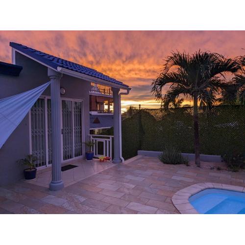 Captains Quarters Poolside Villa