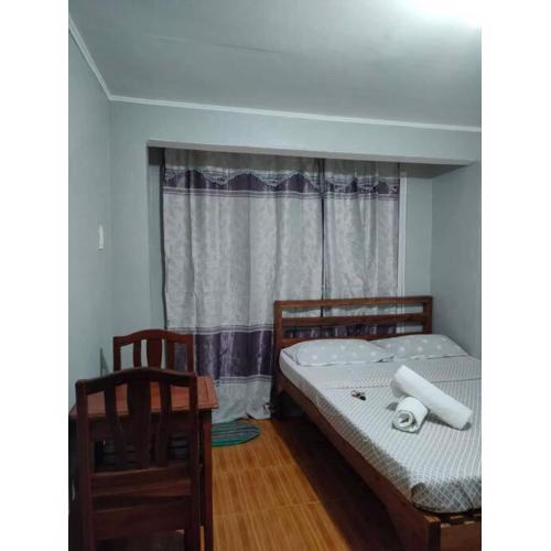 Cardo's Front Beach Room