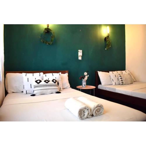 Carel Holiday Homes - Stylish 2 Bedroom with Pool