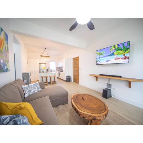 Caribbean Breeze - 2BR Apartment close to Beach