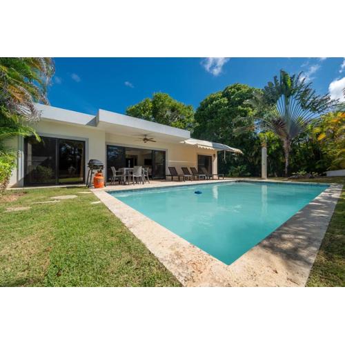 Caribbean, Desire , Escape