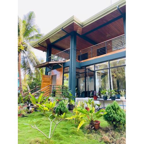 CASA AGUELO Chocolate Hills