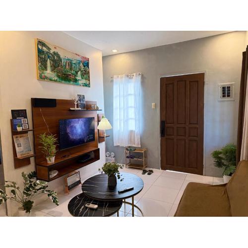 Casa de Dahican, 2BR House with generator - near Dahican beach