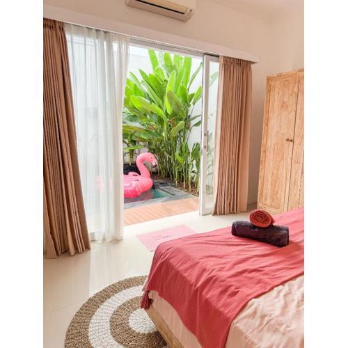 Casa de Three Seminyak Beach