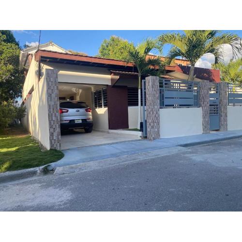 Casa en Santiago por el Homs