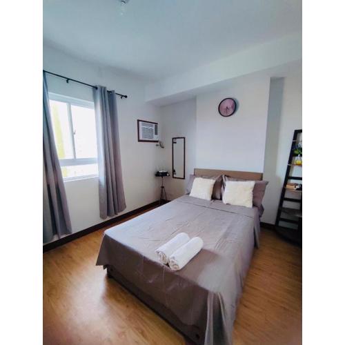 Casa Ison at MesaVerte Residences - Condo at CDO city center with free use of swimming pool