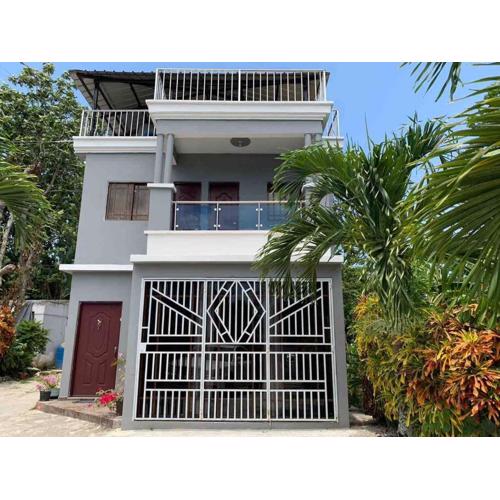 Casa Linda - 10 mins from Beach & Lagoon with AC & Free Parking
