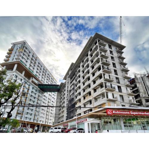 Casa Mira Towers Guadalupe Cebu- Red Whaynne Studio Unit