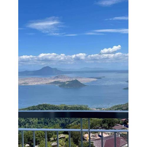 Casa Sofia at Wind Residences Tagaytay Taal View