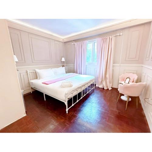 CASA Sukhumvit 11 - BTS Nana