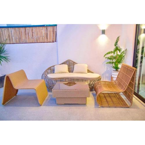 Casa Yunika Modern Guesthouse in Apalit