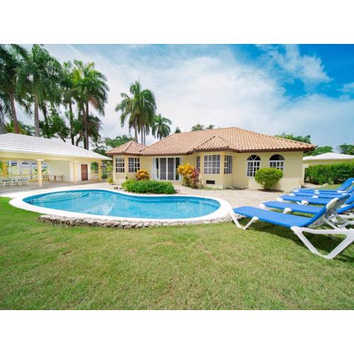 Casati Pearl House, Big House With Private Pool