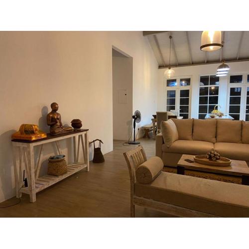 Casita Blanca