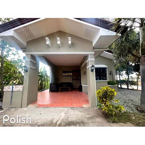 Casita Mia - Guest House for 9pax with WIFI, NETFLIX, YOUTUBE, KARAOKE, CAN COOK and BBQ