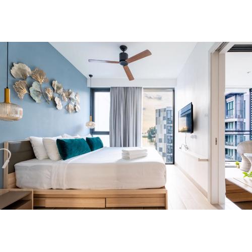 Cassia 1 BR Sea View apt by NLA