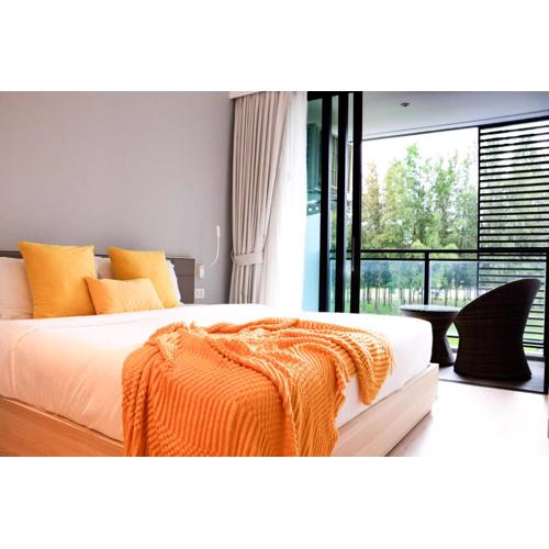 Cassia Residence 2 BR Sea View