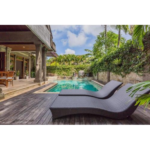 Castila Saraswati - Tranquil 4BR Villa in Kayu Aya