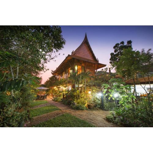 Cattani's Riverside Home