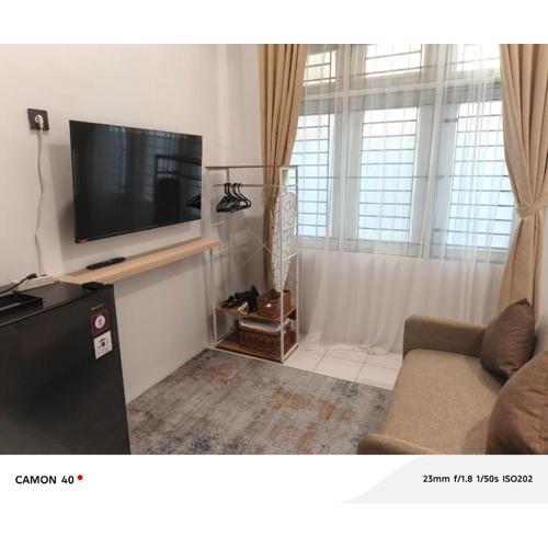 CBD Studio Loft 3A at City Center!