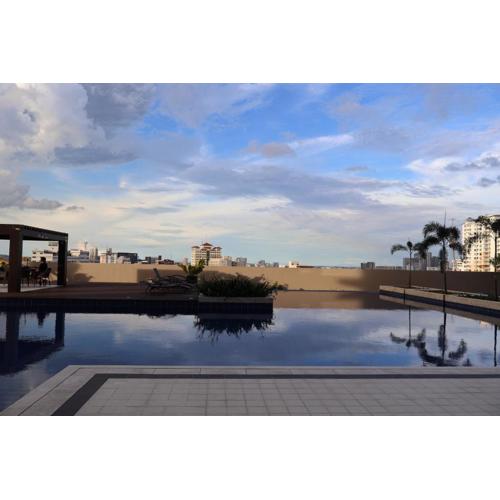 CEBU TAFT EAST GATE BY PandJ