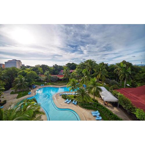 Cebu White Sands Resort and Spa