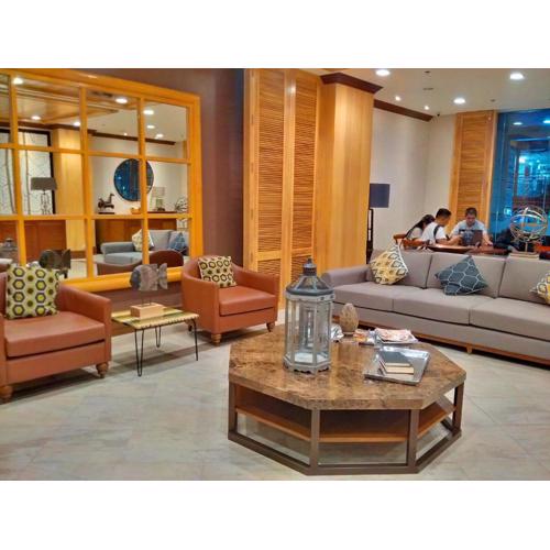 Cedar Peak Condo - Close to Session Road City Center