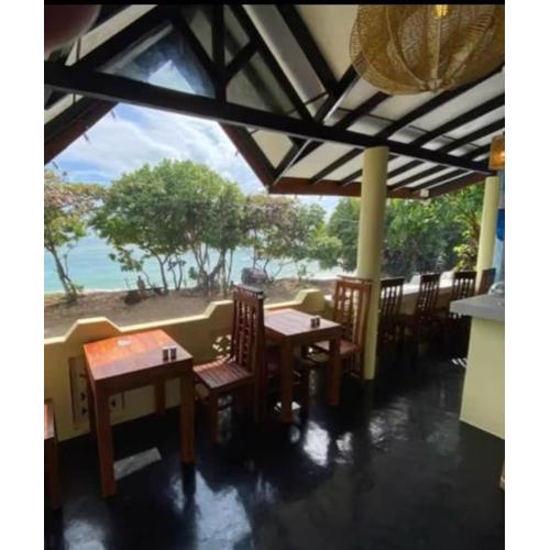 Celon vie Beachfront Hotel Ahangama