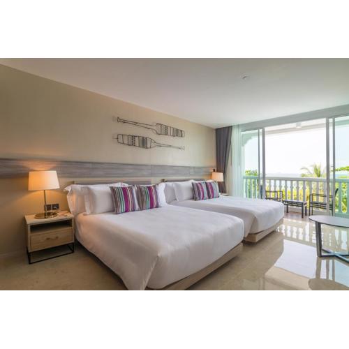 Centara Ao Nang Beach Resort & Spa Krabi