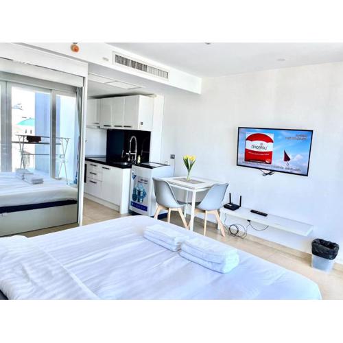 芭提雅中心地带 Centara Avenue 一房公寓 6楼 紧邻海滩,酒吧街,高速互联网