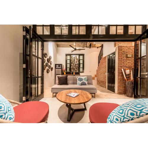 Central 1 Bedroom Villa 5 Min walk to Seminyak Beach