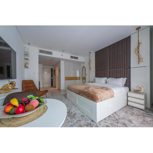 Central Apartment in Dubai Heart