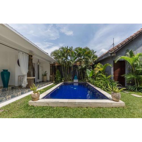 Central & Charming 3bedr with private pool