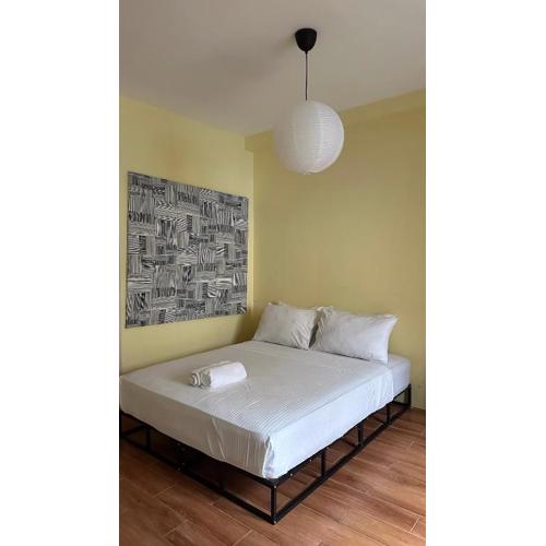 Centrally Located Affordable Apartment with Kitchen