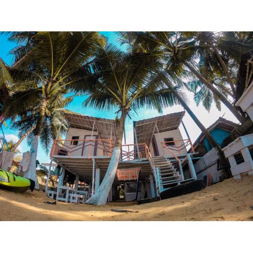 Ceylon Beach Home