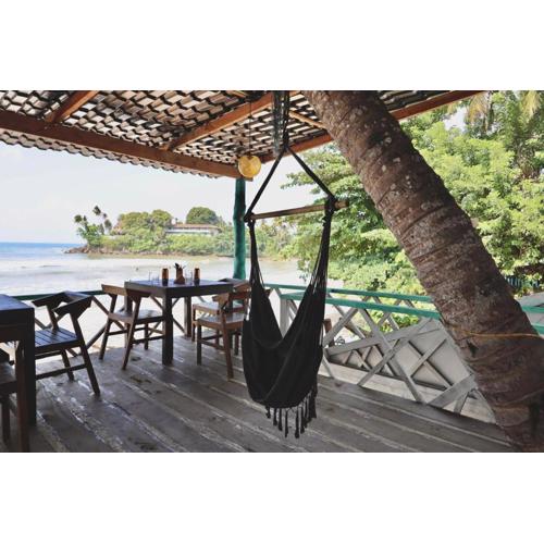 Ceylon Heart Beach Villa