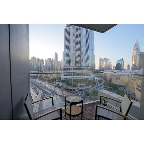 CH Skyline Retreat - Cozy 1BR Apt With Burj Khalifa and Fountain Views