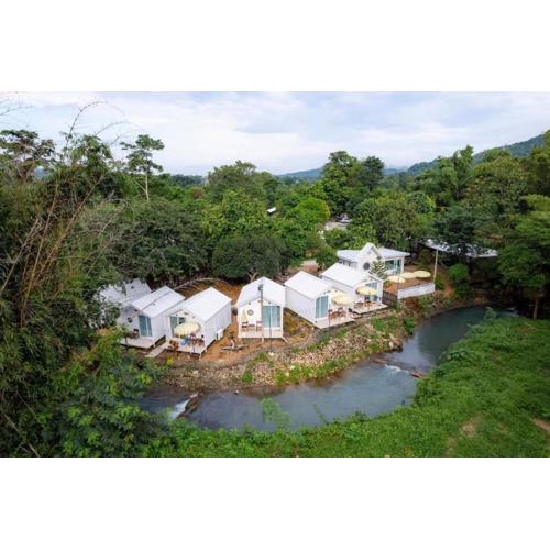 Cha-om camping ชะอม แคมป์ปิ้ง