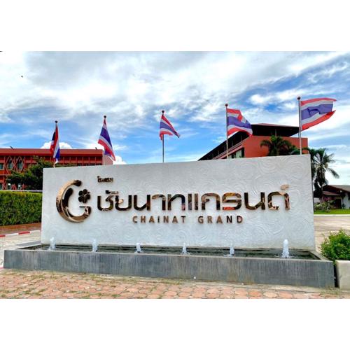 Chainatgrand Hotel