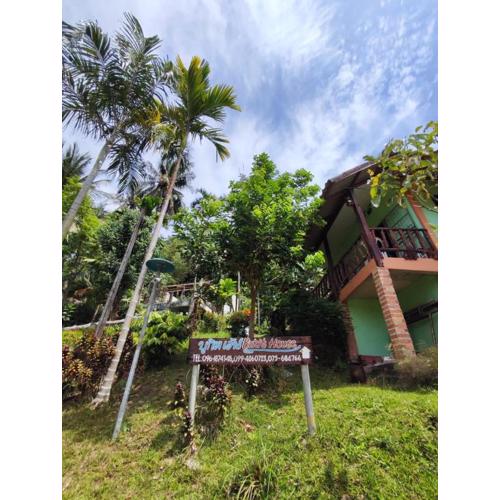 Chalisa Bukit House Lanta