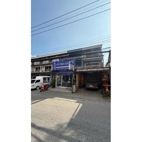 Chalong Paradise Guesthouse