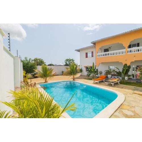 Chameleon house diani