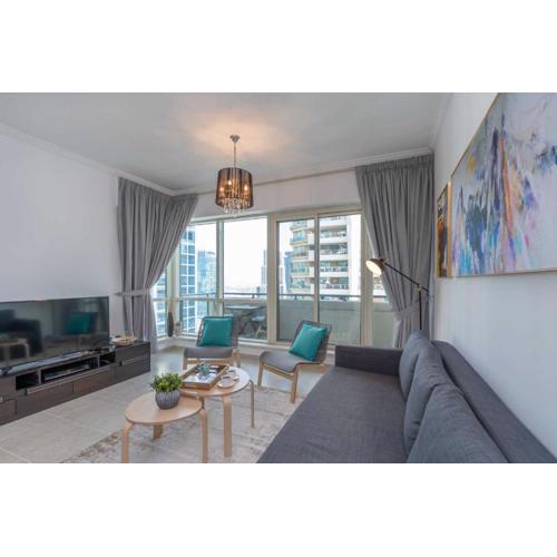 Charming 1 Bedroom - Close to Metro