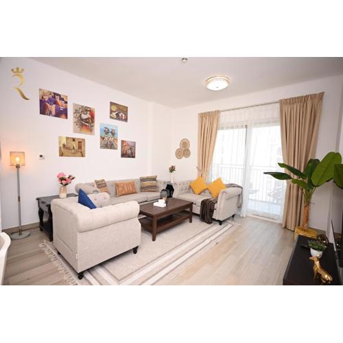 Charming 1BR Rossa Poolside Escape City Views