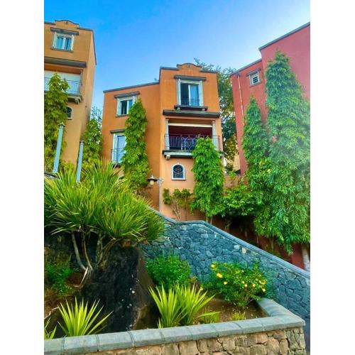 Charming 2-Bedroom Ensuite Villa in picturesque Port Chambly